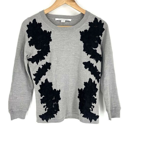 Diane Von Furstenberg Sweater Size Medium Gray Doreen Wool Stretch Floral DVF - Picture 1 of 9